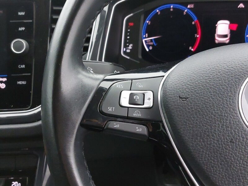 Used Volkswagen T-Roc 2018 for sale - 76589411: Photo 16