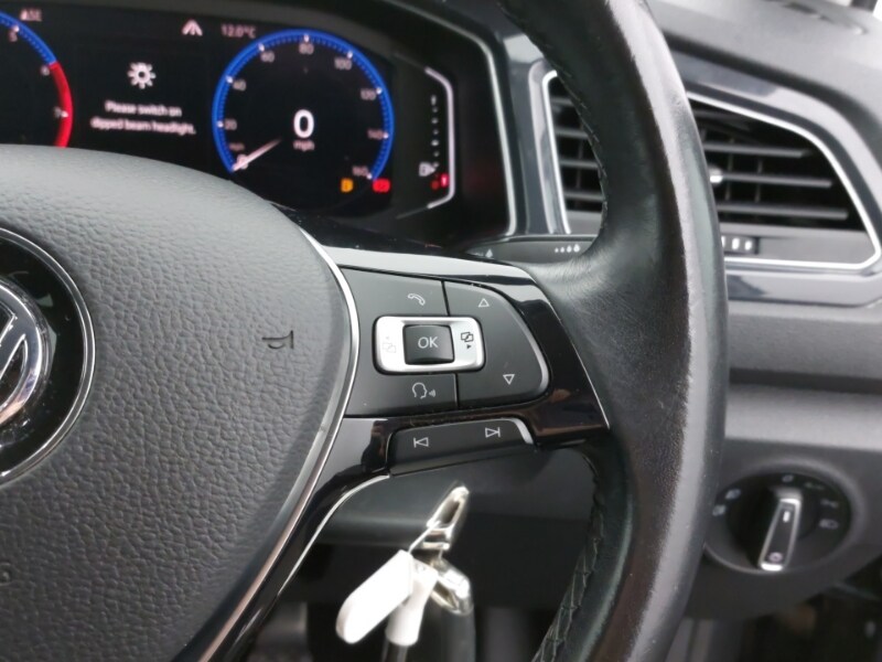 Used Volkswagen T-Roc 2018 for sale - 76589411: Photo 17