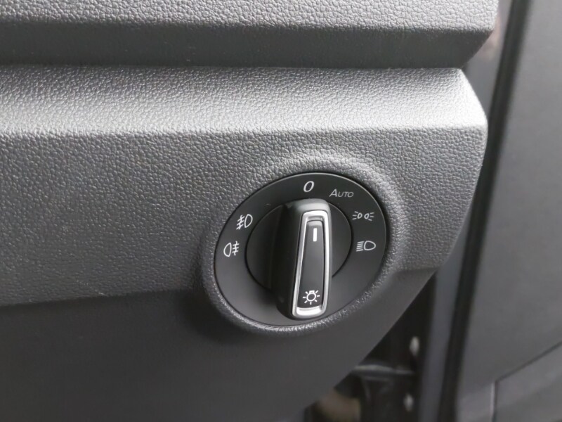 Used Volkswagen T-Roc 2018 for sale - 76589411: Photo 18