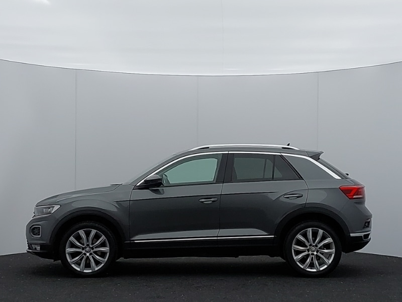 Used Volkswagen T-Roc 2018 for sale - 76589411: Photo 4