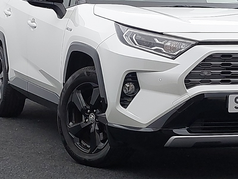 Used Toyota RAV4 2020 for sale - 76325557: Photo 9