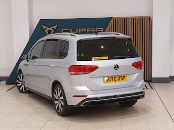 Used Volkswagen Touran 2020 for sale - 76619157: Photo