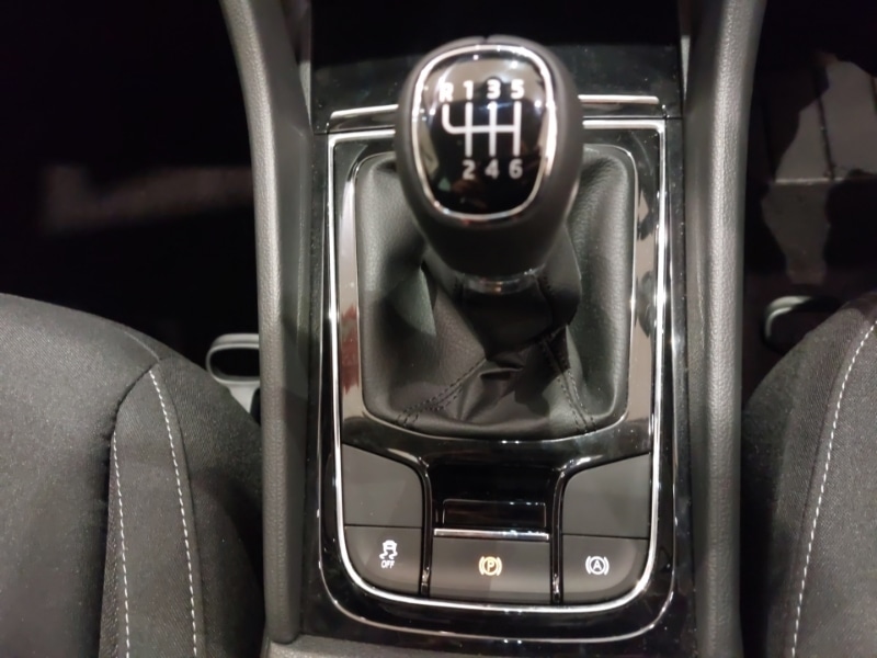 Used Skoda Karoq 2025 for sale - 76053396: Photo 17