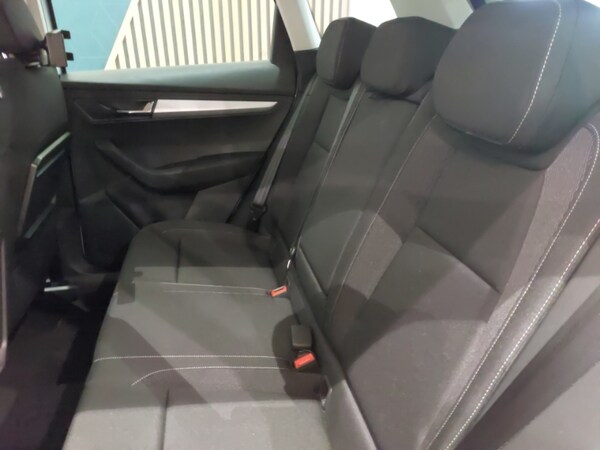 Used Skoda Karoq 2025 for sale - 76053396: Photo 6