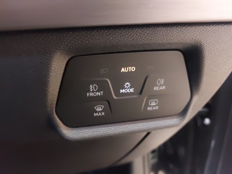 Used SEAT Leon 2024 for sale - 77756180: Photo 17