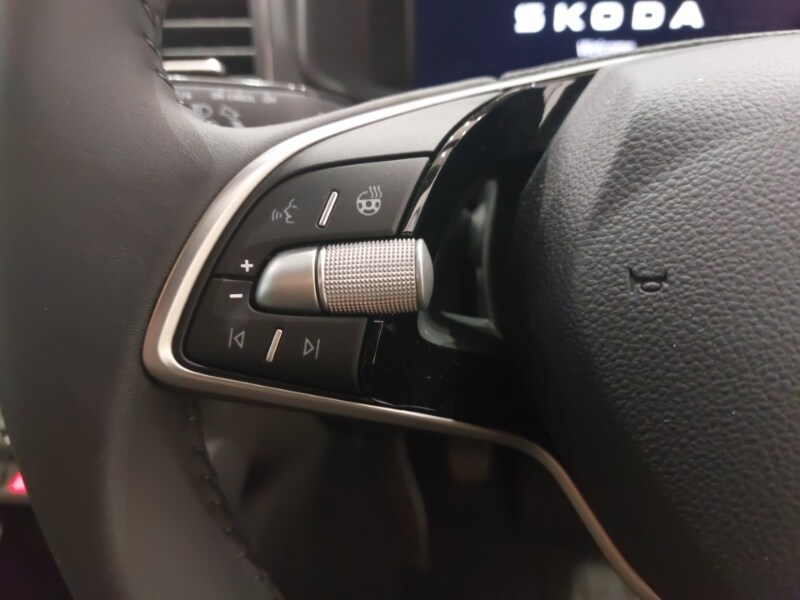 Used Skoda Karoq 2025 for sale - 76217963: Photo 15