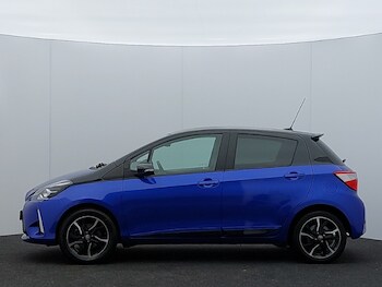 Used Toyota Yaris 2018 for sale - 77448697: Photo