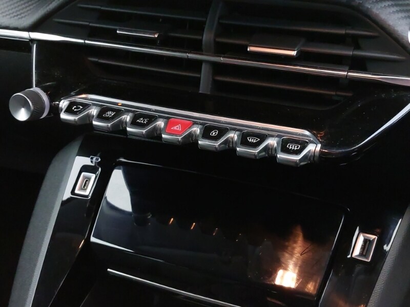 Used Peugeot 208 2021 for sale - 78054828: Photo 15