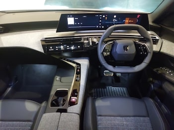 Used Peugeot 5008 2025 for sale - 75946464: Photo