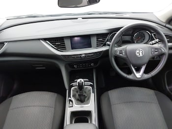 Used Vauxhall Insignia 2019 for sale - 76208448: Photo