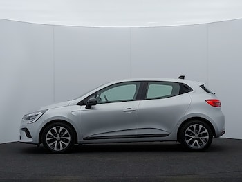 Used Renault Clio 2023 for sale - 78061211: Photo