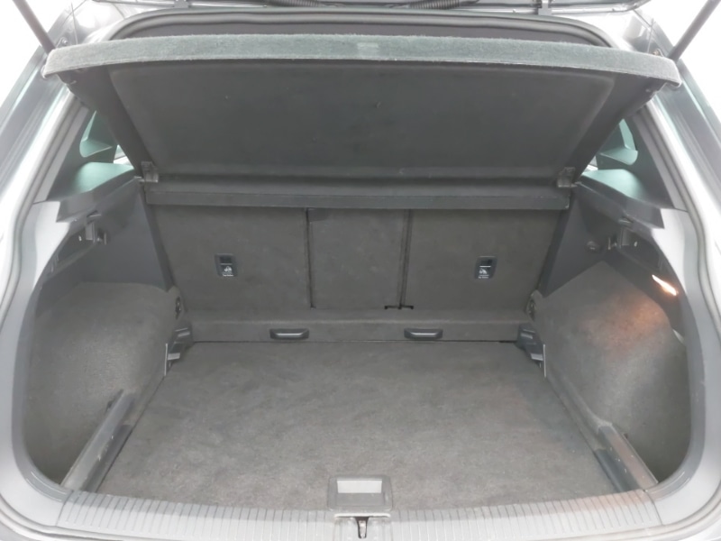 Used Volkswagen Tiguan 2017 for sale - 77273426: Photo 8