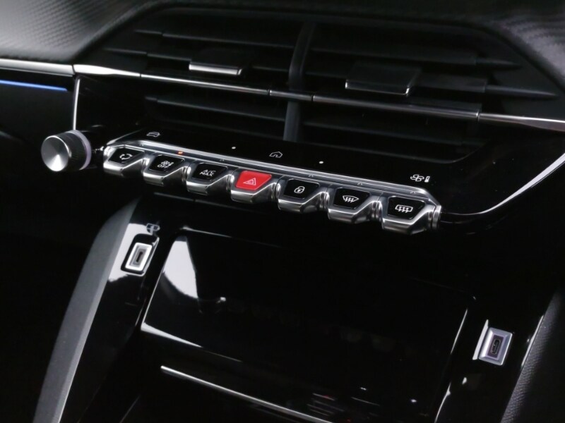 Used Peugeot 208 2024 for sale - 78054637: Photo 15