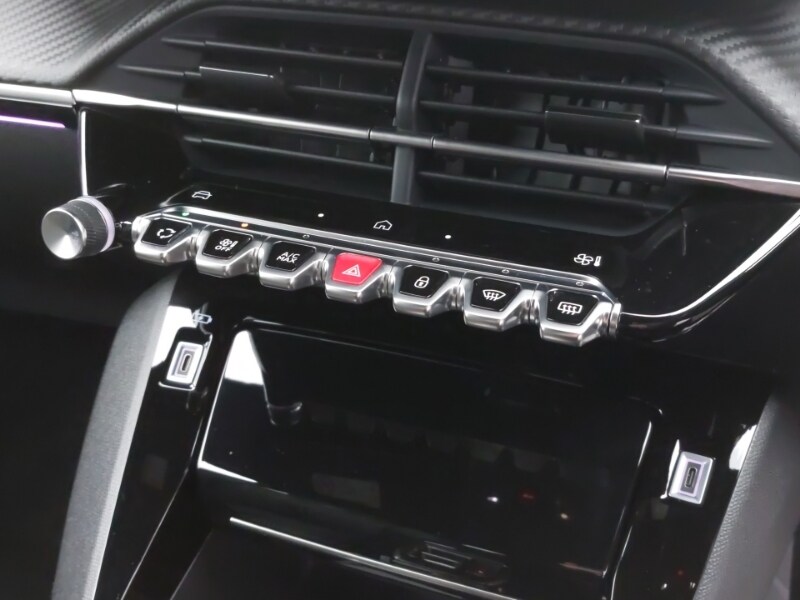 Used Peugeot 208 2024 for sale - 76779615: Photo 15