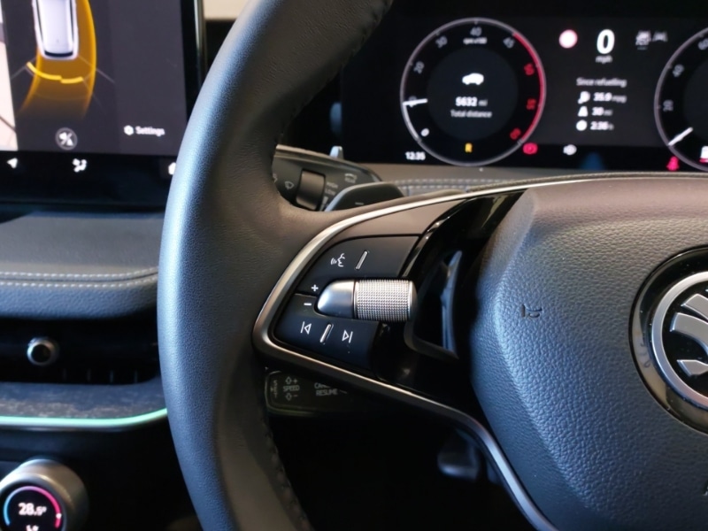 Used Skoda Superb 2024 for sale - 76459723: Photo 16