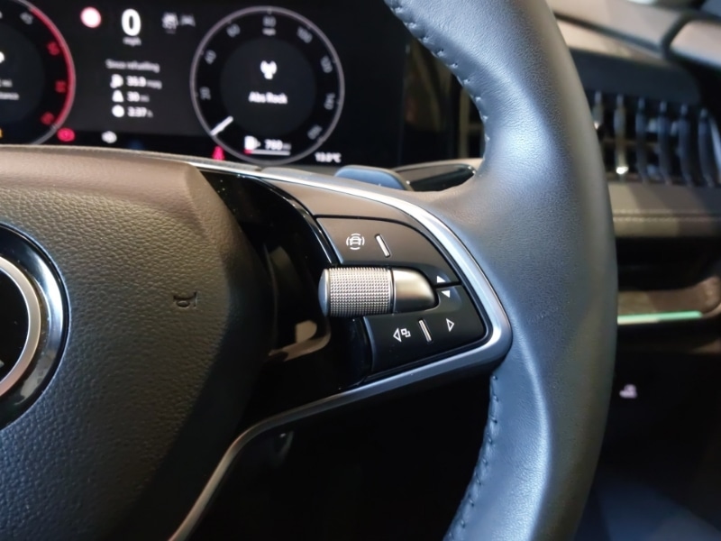 Used Skoda Superb 2024 for sale - 76459723: Photo 17