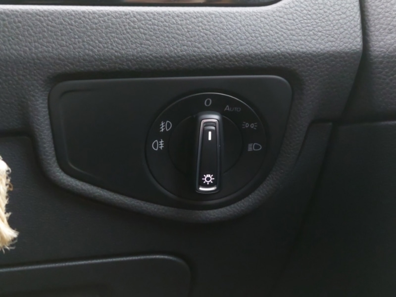 Used Volkswagen Touran 2019 for sale - 77010833: Photo 19