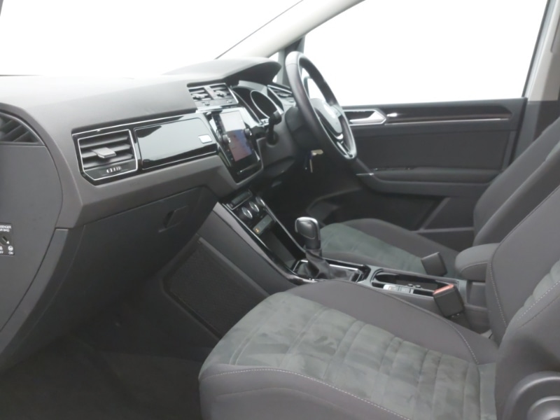 Used Volkswagen Touran 2019 for sale - 77010833: Photo 5