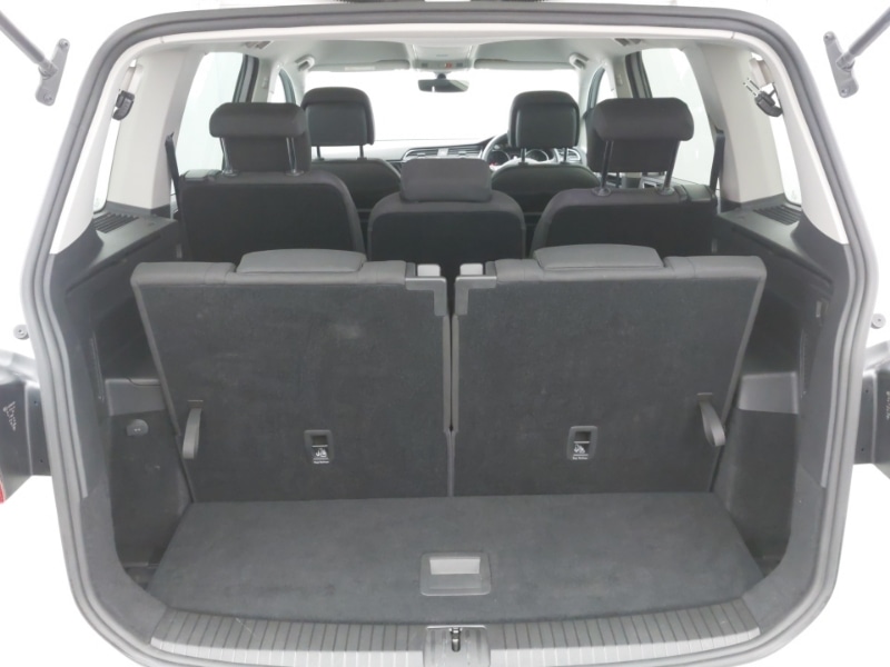 Used Volkswagen Touran 2019 for sale - 77010833: Photo 8