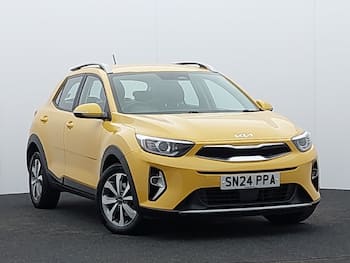 Used Kia Stonic 2024 for sale - 79680157: Photo