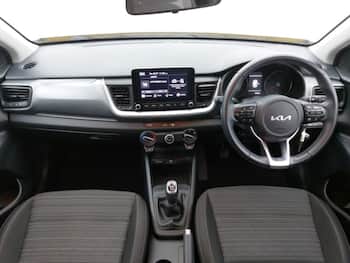 Used Kia Stonic 2024 for sale - 79680157: Photo