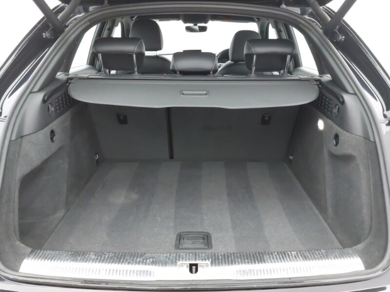 Used Audi Q3 2018 for sale - 77790608: Photo 8