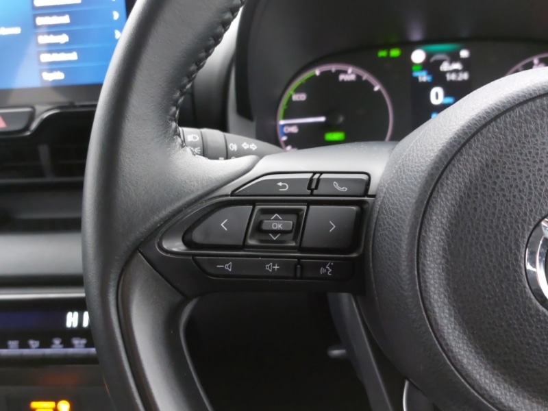 Used Mazda Mazda2 HYBRID 2024 for sale - 76619273: Photo 17