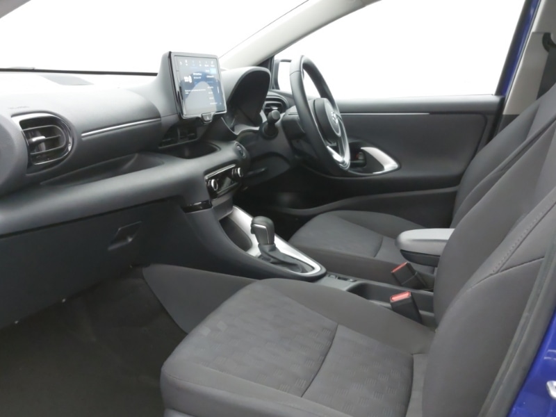 Used Mazda Mazda2 HYBRID 2024 for sale - 76619273: Photo 5