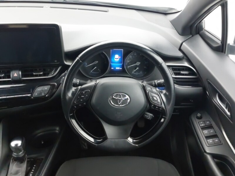 Used Toyota C-HR 2018 for sale - 78164343: Photo 7
