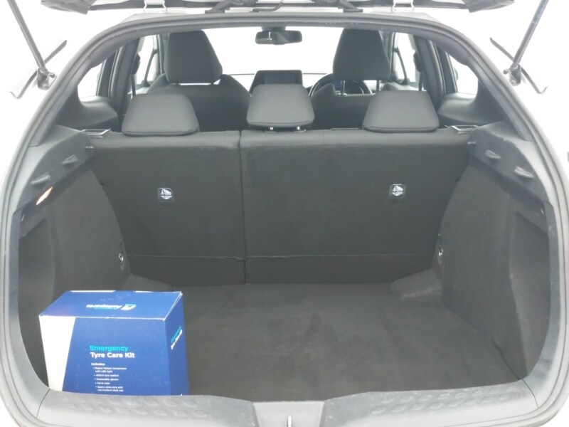 Used Toyota C-HR 2018 for sale - 78164343: Photo 8