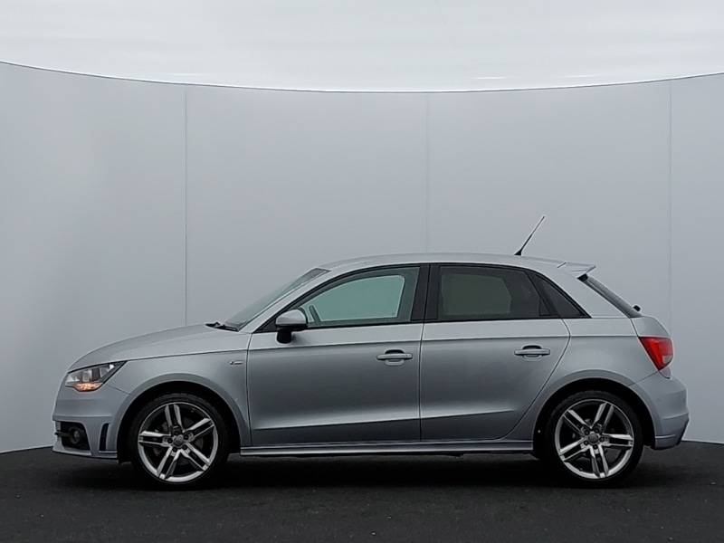 Used Audi A1 2014 for sale - 77433584: Photo 4