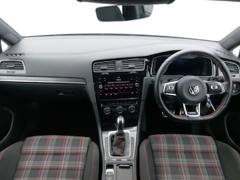 Used Volkswagen Golf 2018 for sale - 79561688: Photo