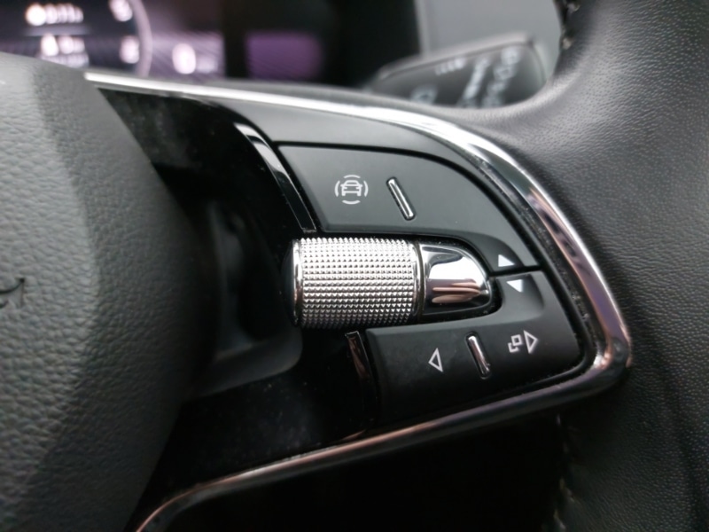 Used Skoda Karoq 2023 for sale - 77956825: Photo 14