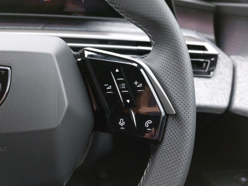 Used Peugeot 5008 2025 for sale - 76614113: Photo 18