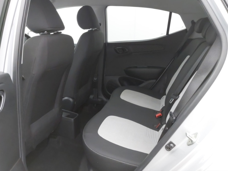 Used Hyundai i10 2021 for sale - 77664241: Photo 6