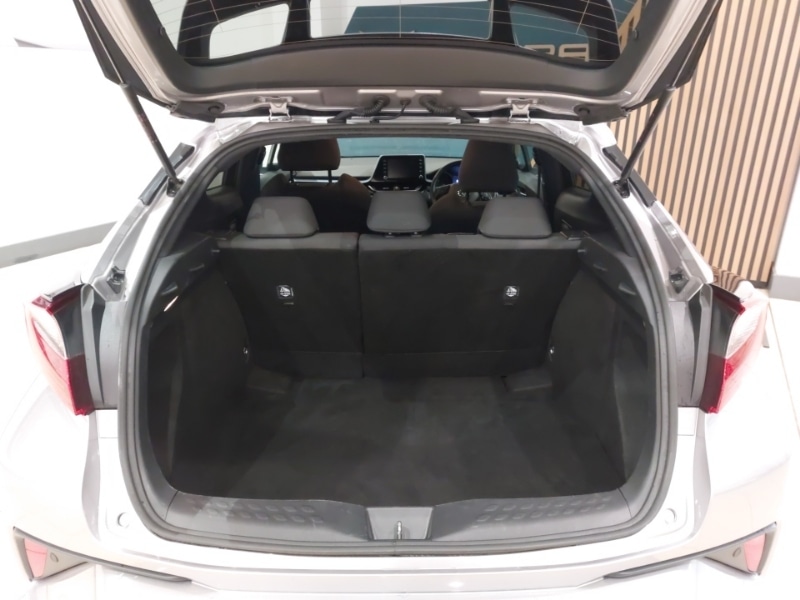 Used Toyota C-HR 2020 for sale - 78033258: Photo 8