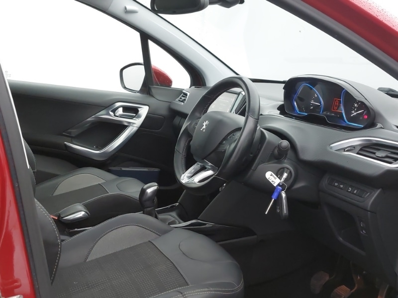 Used Peugeot 2008 2017 for sale - 77448701: Photo 12