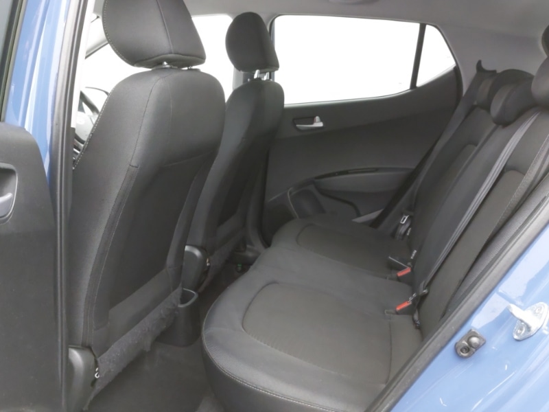 Used Hyundai i10 2018 for sale - 77418847: Photo 6