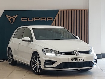Used Volkswagen Golf 2019 for sale - 75576109: Photo