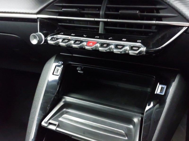 Used Peugeot 2008 2022 for sale - 76595207: Photo 15