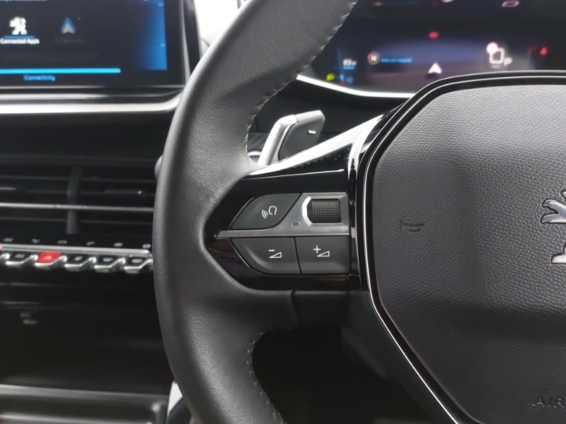 Used Peugeot 2008 2022 for sale - 76595207: Photo 18