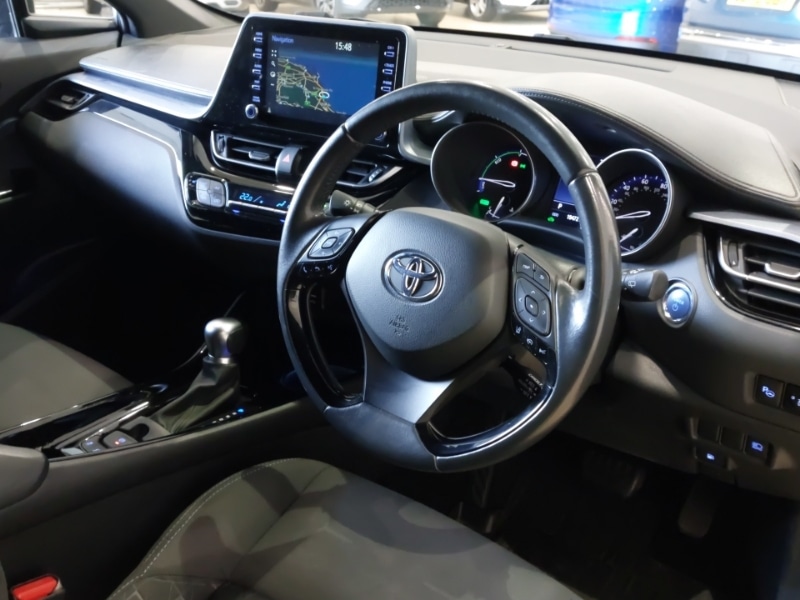Used Toyota C-HR 2020 for sale - 75707075: Photo 12