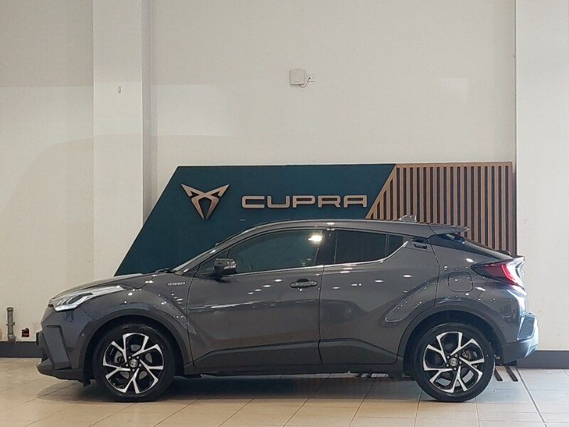 Used Toyota C-HR 2020 for sale - 75707075: Photo 4