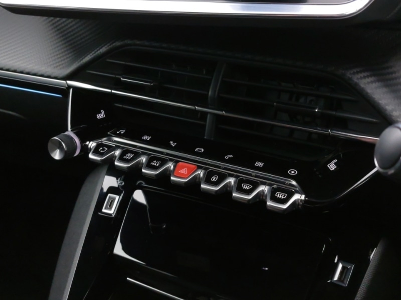 Used Peugeot 2008 2021 for sale - 77343072: Photo 15