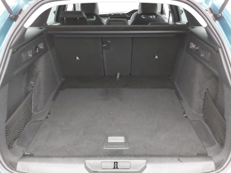 Used Peugeot 308 2022 for sale - 77466885: Photo 8