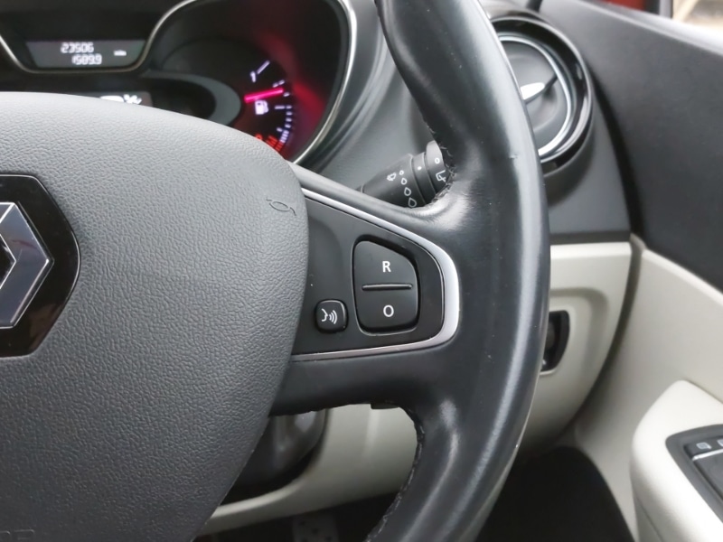 Used Renault Captur 2019 for sale - 77329935: Photo 18