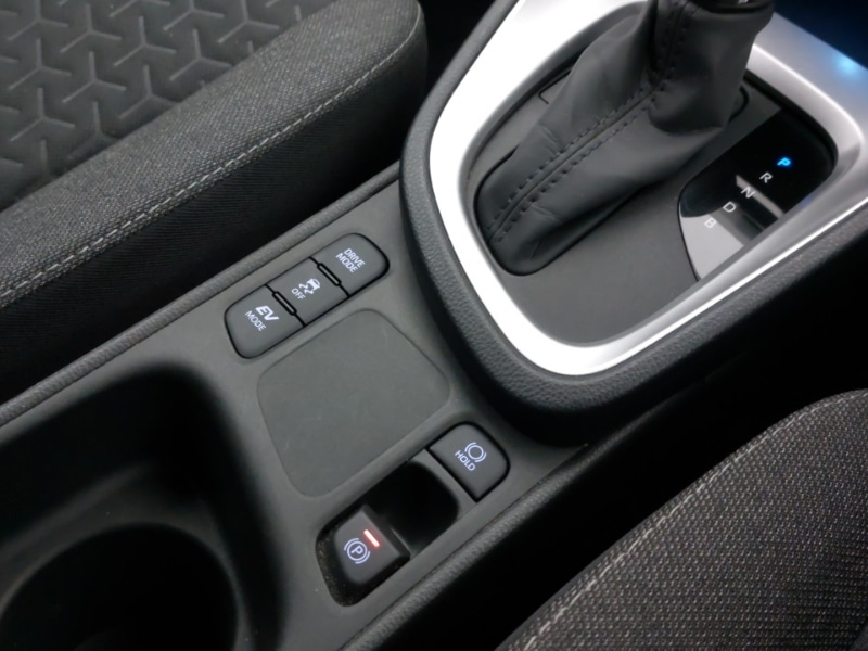 Used Toyota Yaris Cross 2023 for sale - 76771499: Photo 16