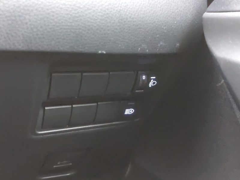 Used Toyota Yaris Cross 2023 for sale - 76771499: Photo 19