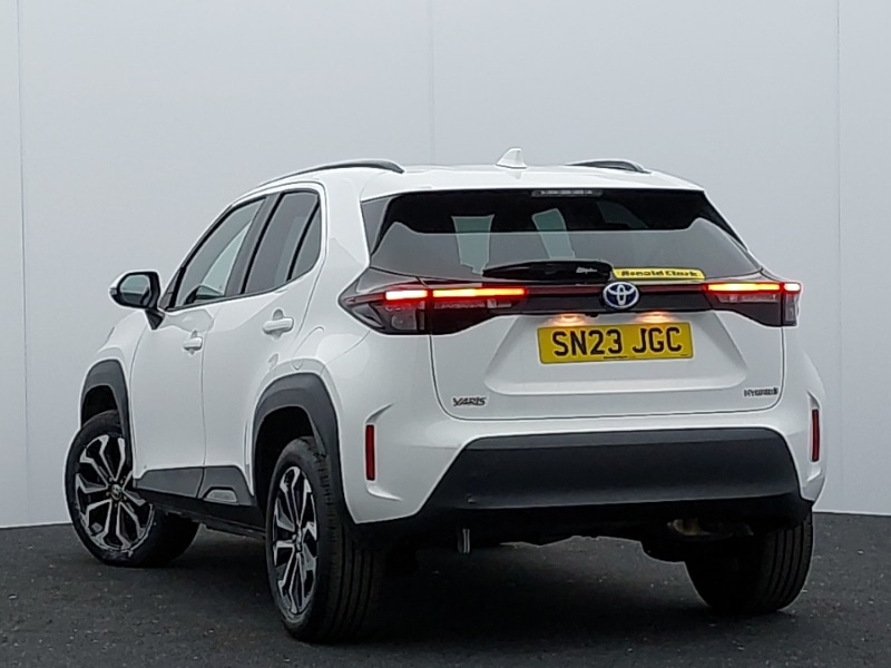 Used Toyota Yaris Cross 2023 for sale - 76771499: Photo 3