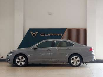Used Volkswagen Passat 2022 for sale - 74944110: Photo